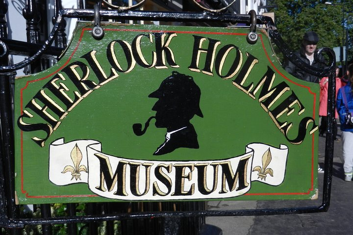 Sherlock Holmes Museum & See London's Top Sights Walking Tour  - Photo 1 of 11